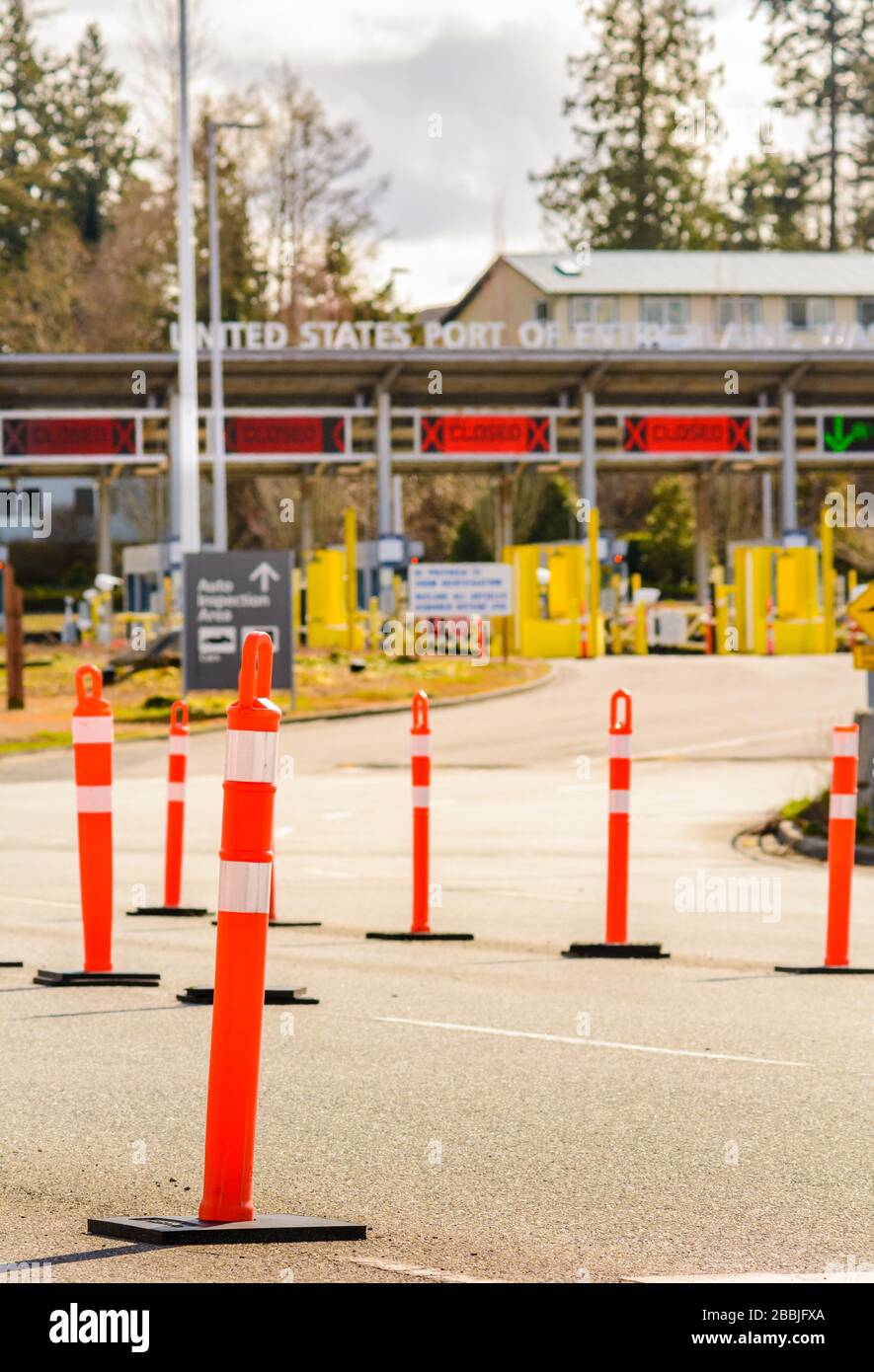 Car border crossing british columbia hires stock photography and