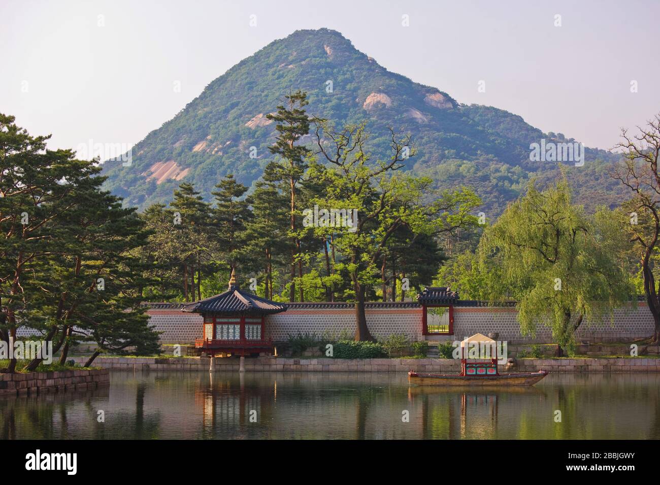 Photo of tea house and lake at the Royal palace Gyeongbokgung / Seoul Stock Photo