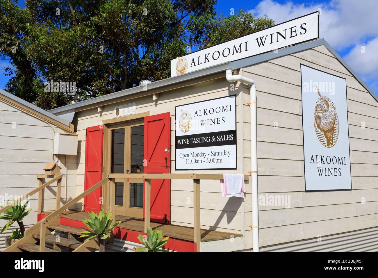 Alkoomi wine hires stock photography and images Alamy