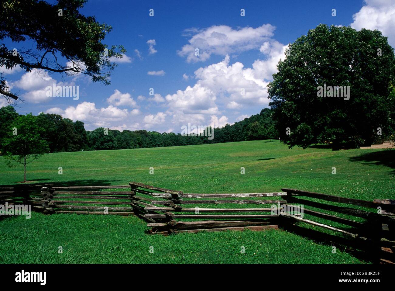Battlefield lawn, Kennesaw Mountain National Battlefield Park,