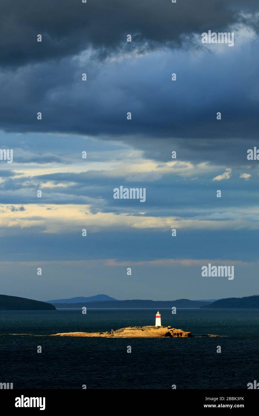 Iron Pot Lighthouse, Hobart, Tasmania Island, Australia Stock Photo Alamy