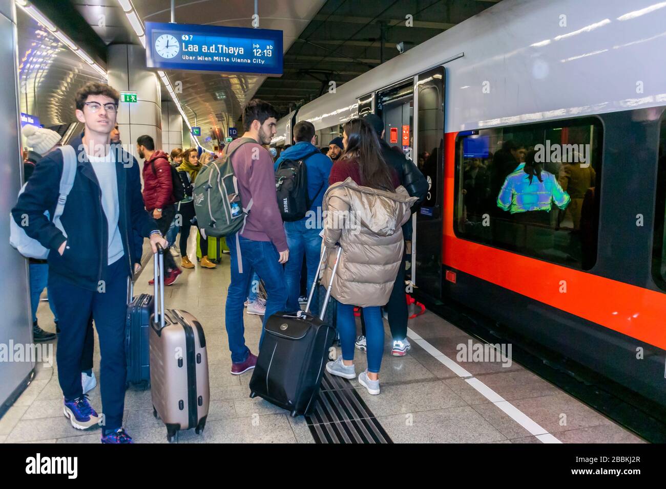 Vienna, Austria, People on Subway Platform, Boarding Austrian Train S-Bahn,  Line S7, to Airport, teenage holidays, get on train, boarding train Stock  Photo - Alamy