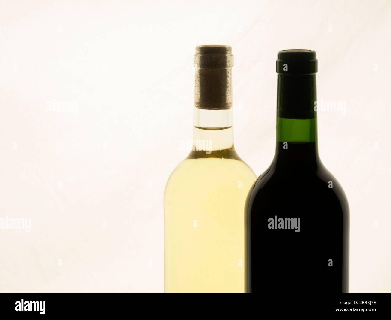 Unlabelled wine bottles hires stock photography and images Alamy