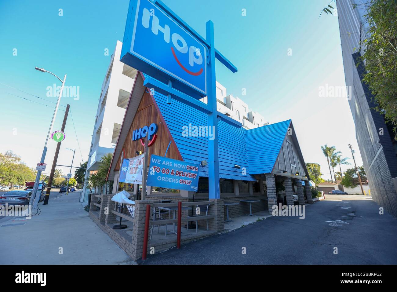 General view of IHOP, located at 2912 S Sepulveda Blvd, in the wake of the  coronavirus COVID-19 pandemic, on Thursday, March 26, 2020 in Los Angeles,  California, USA. (Photo by IOS/Espa-Images Stock