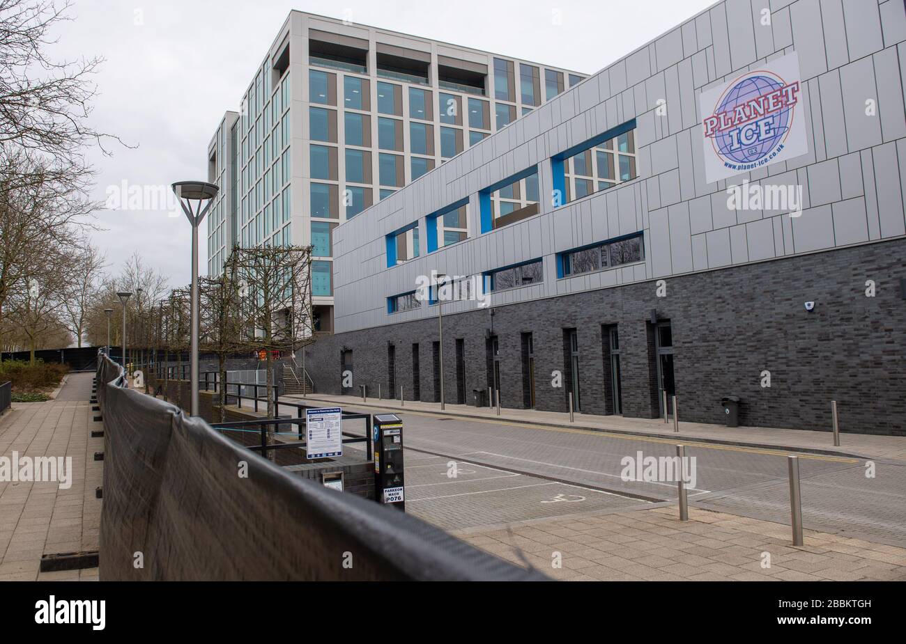 ice milton keynes hires stock photography and images Alamy