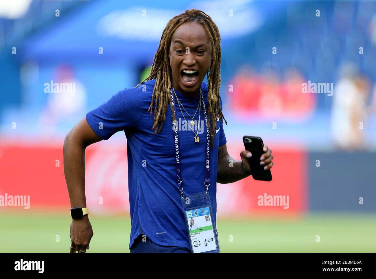 USA's Jessica McDonald prior to kick off Stock Photo Alamy