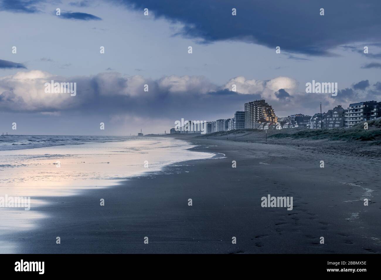 Nieuwpoort, Belgium - November 29, 2019: The beach during blue hour. Muted colors. Stock Photo