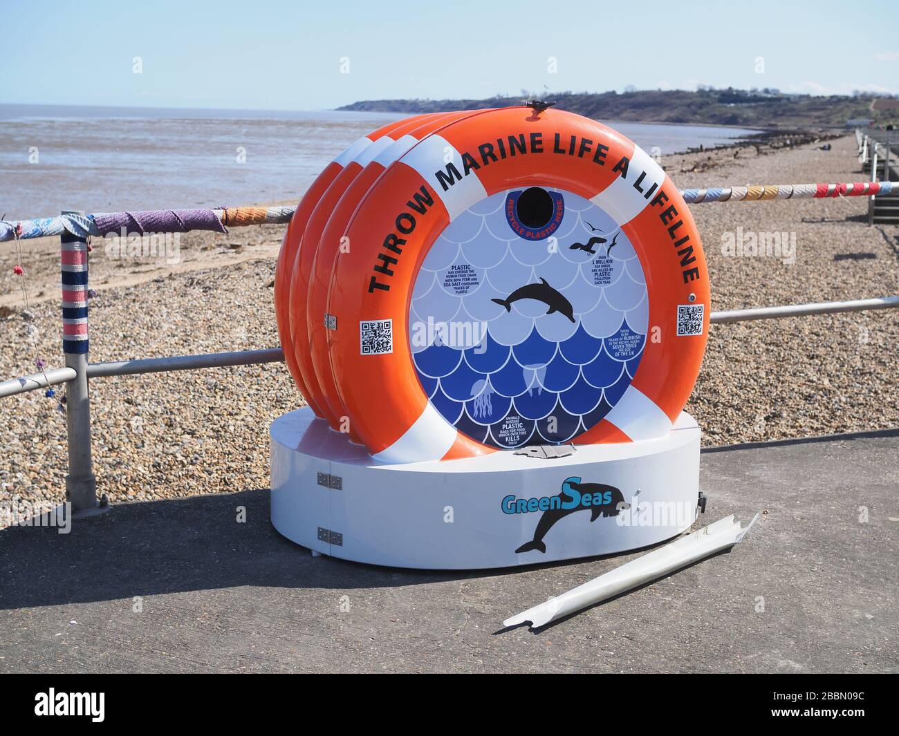 Minster on Sea, Kent, UK. 1st Apr, 2020. A new distinctively 'BinForGreenSeas' has been installed in Minster on Sea, Kent. The aim of the GreenSeas Trust project is to locate more of these special bins in the next six years in major coastal towns around the country, to act as a visual trigger and enable people to make the connection between rubbish discarded on beaches and its effect on marine life. Credit: James Bell/Alamy Live News Stock Photo