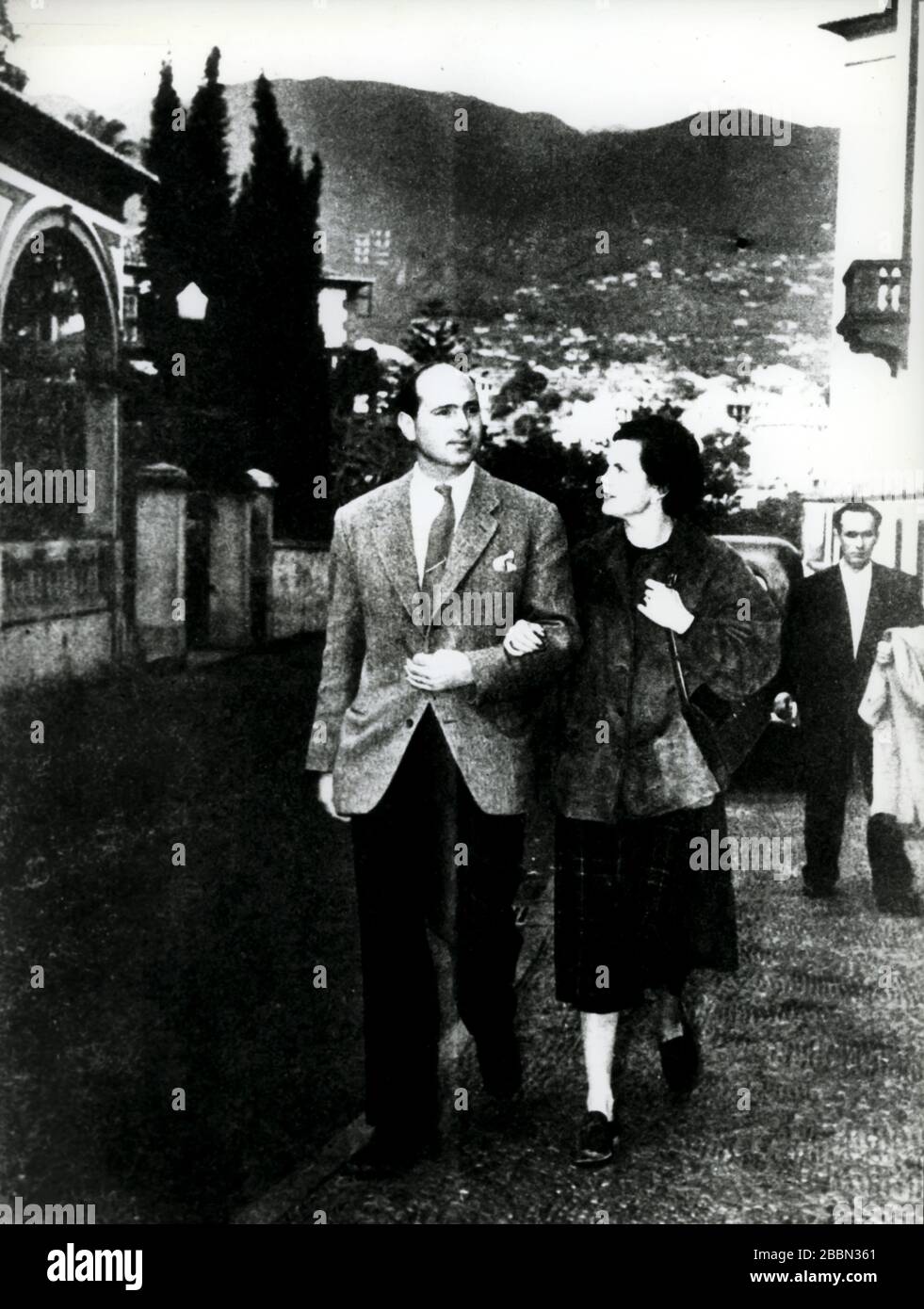 maria pia di savoia and alessandro karadordevic on their honeymoon in madeira, 1955 Stock Photo