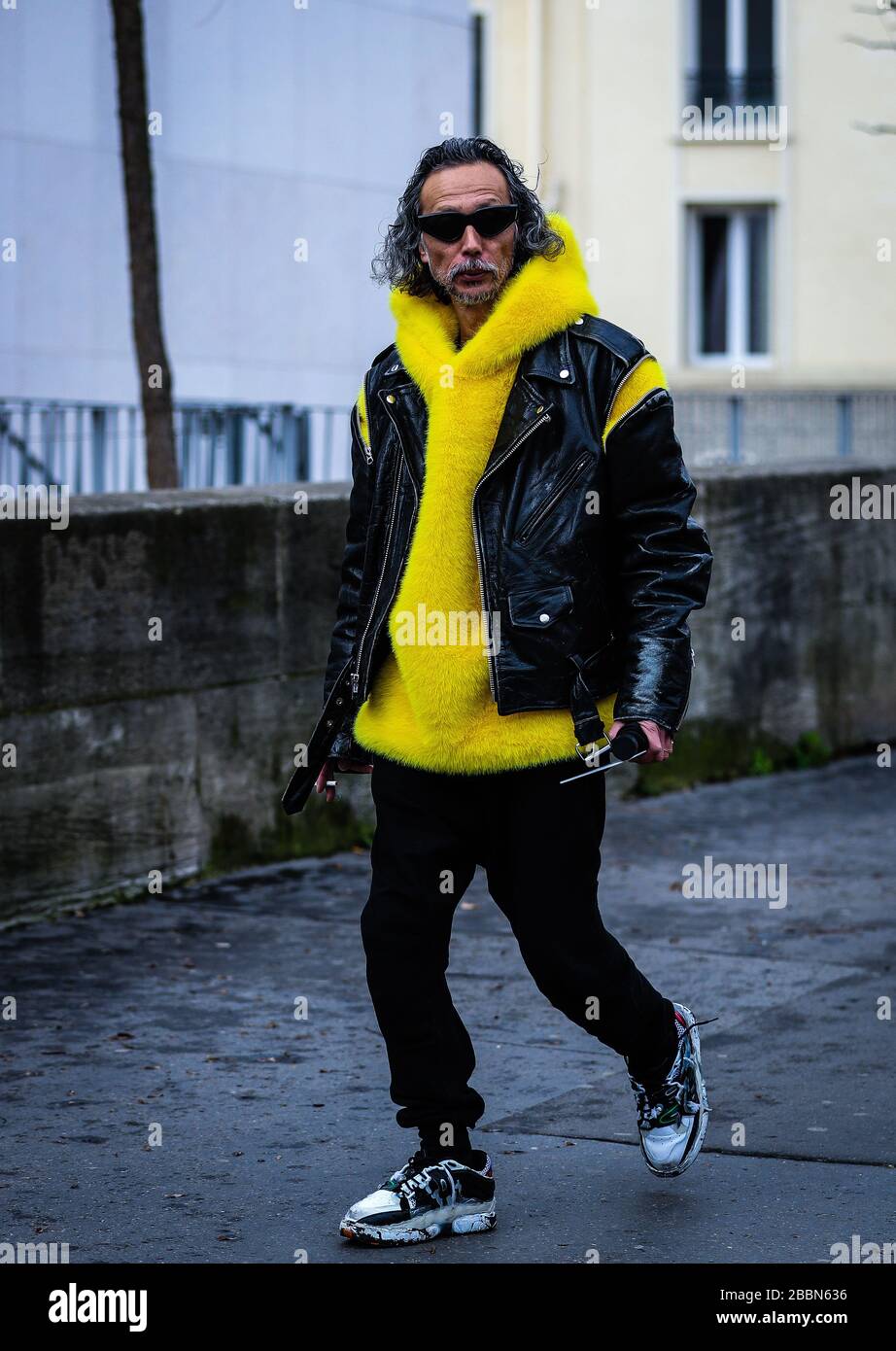 Streetstyle, Paris Fashion Week Men S/S 2017 Stock Photo - Alamy