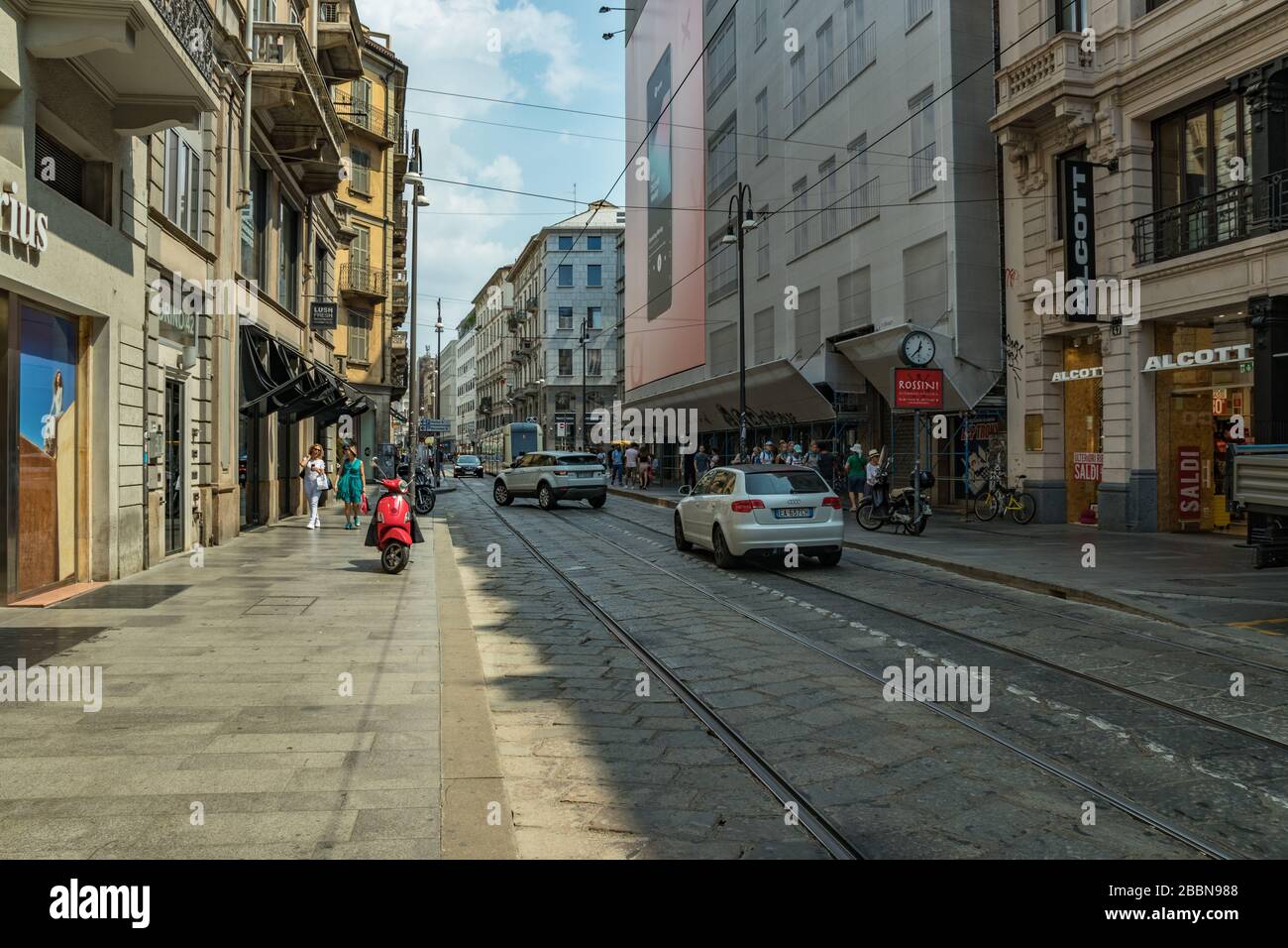 Torino via milano hi-res stock photography and images - Alamy