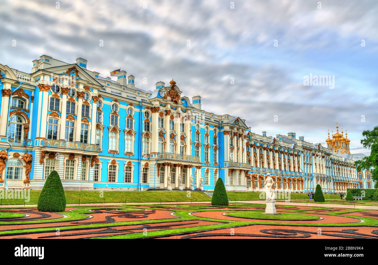 Catherine palace rococo palace st petersburg hi-res stock photography ...