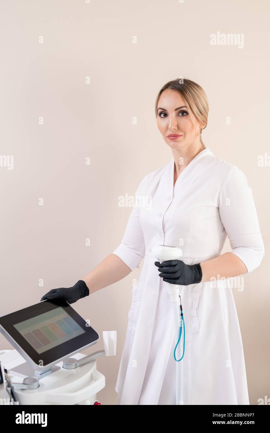 Removal equipment hires stock photography and images Alamy