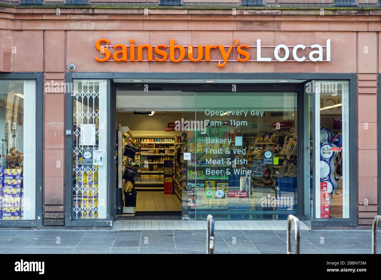 Sainsburys local glasgow hires stock photography and images Alamy