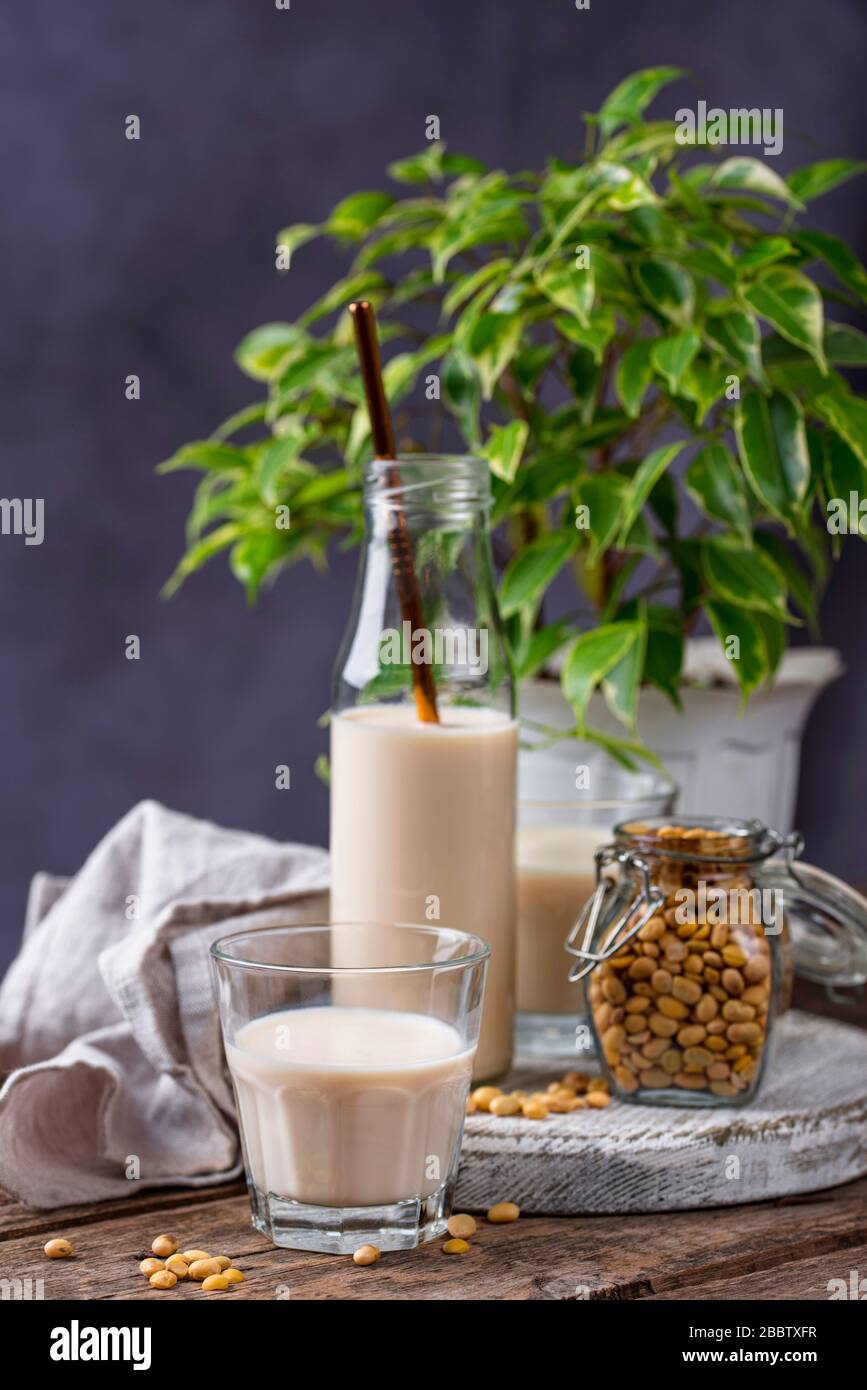 Non dairy vegan soy bean milk Stock Photo Alamy