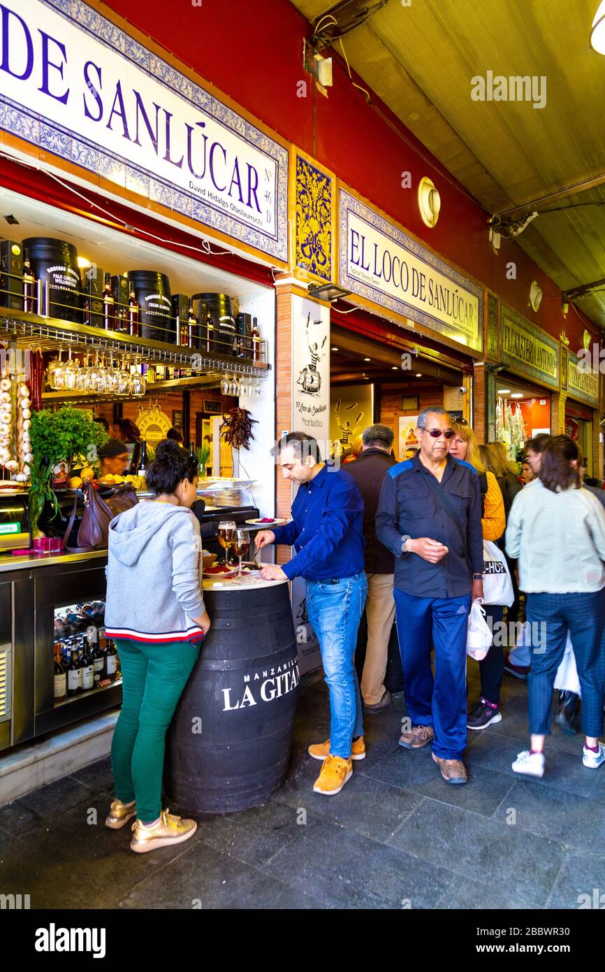 Mercado De Triana High Resolution Stock Photography and Images - Alamy
