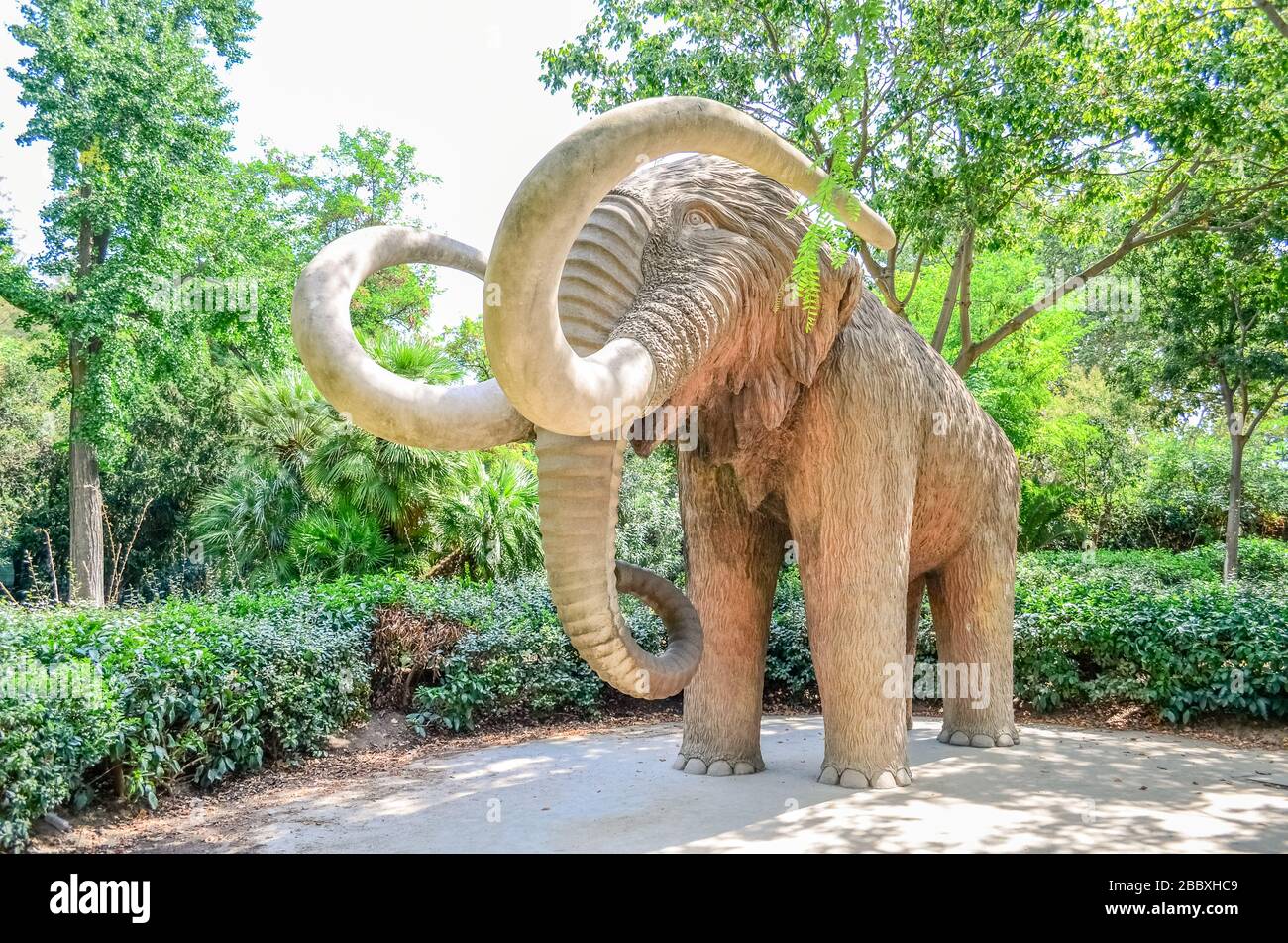 Sculpture of a mammoth (Mamut) in Parc de la Ciutadella (Citadel Park). Barcelona, Catalonia, Spain Stock Photo