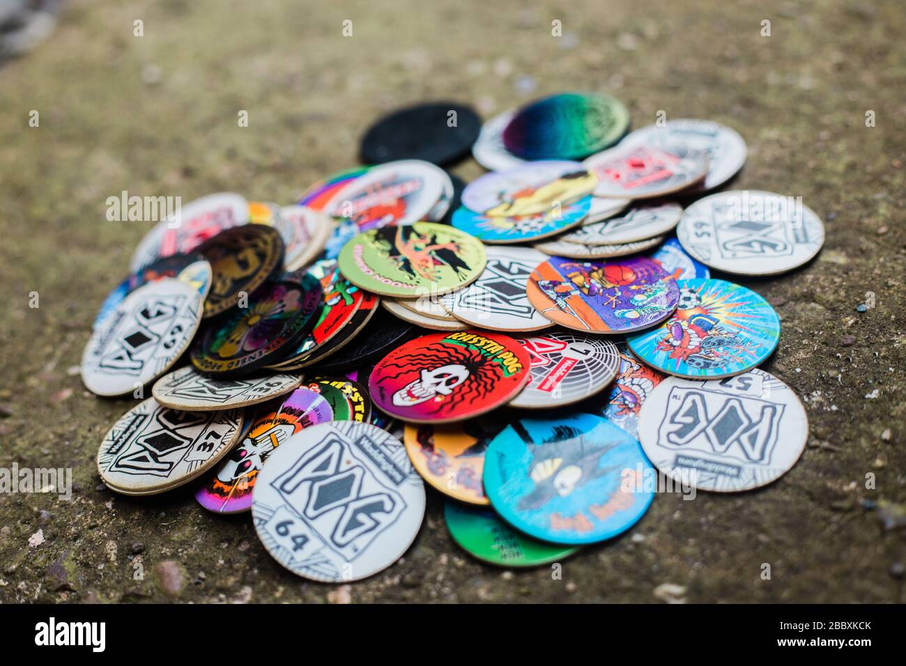 Pog slammers hi-res stock photography and images - Alamy