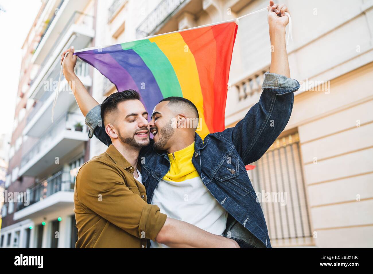 Lgbt couple hi-res stock photography and images - Alamy