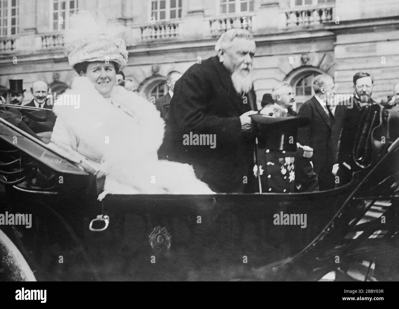 File:Bezoek van President Fallières aan Koningin Wilhelmina en prins Hendrik op