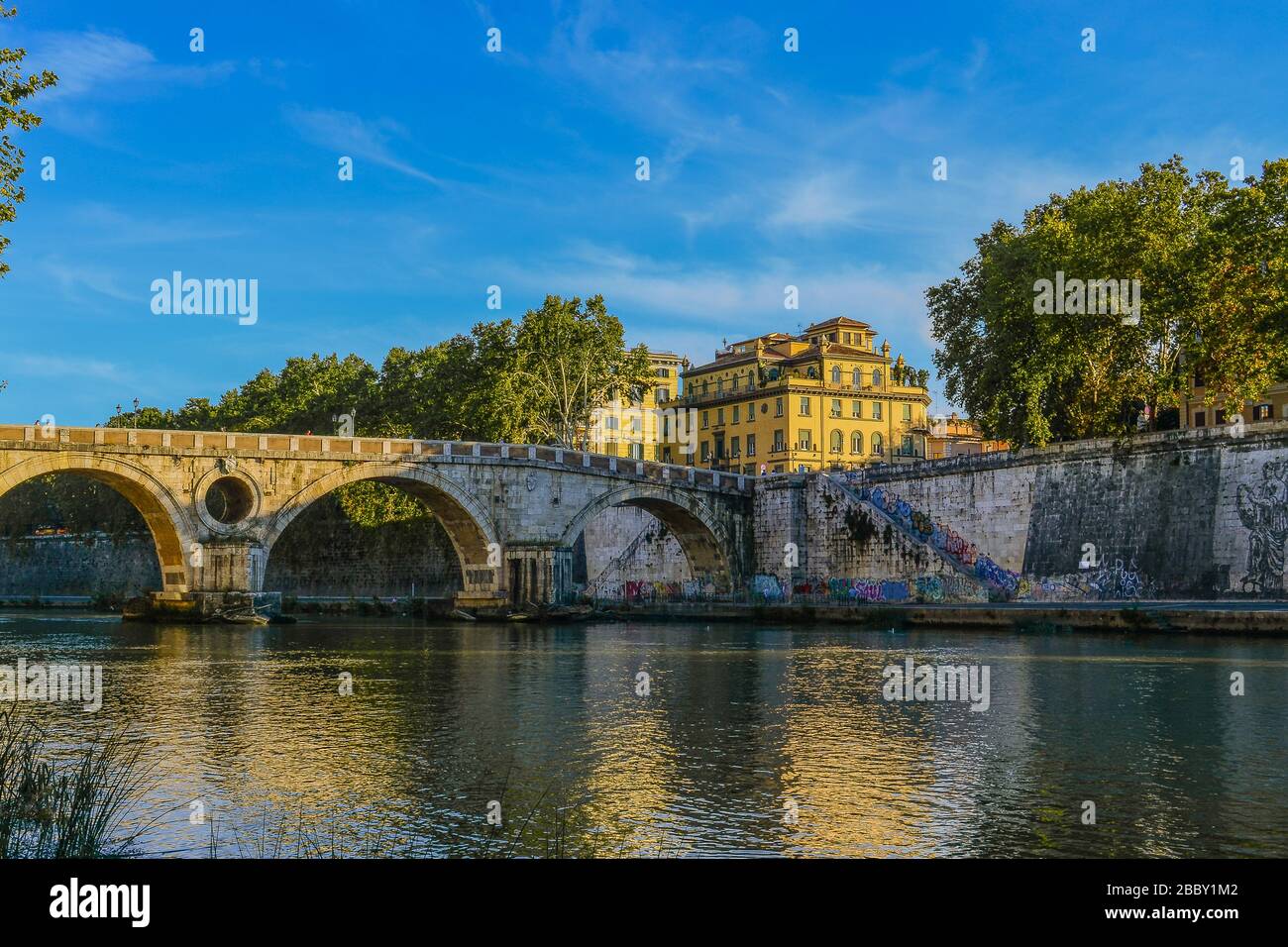 The Pons Cestius Roman stone bridge in Rome, Italy spanning the Tiber to  the west of the Tiber Island Stock Photo - Alamy