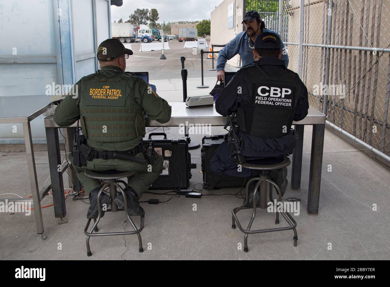 Ready lanes hires stock photography and images Alamy