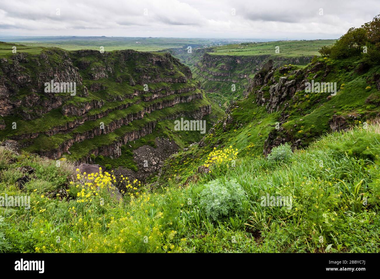 Kasagh River canyon, at Saghmosavank monastery, Aragatsotn Province, Armenia, Caucasus, Asia Stock Photo