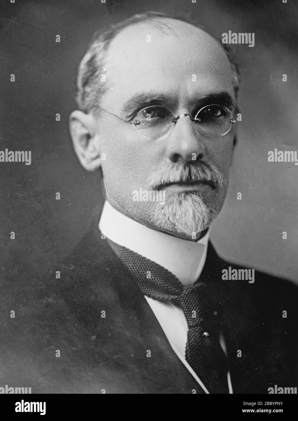 Американский психолог сеттон смит. М смит 1942. Структура аттитюда. Стэнли смит. Американский психолог сеттон смит.