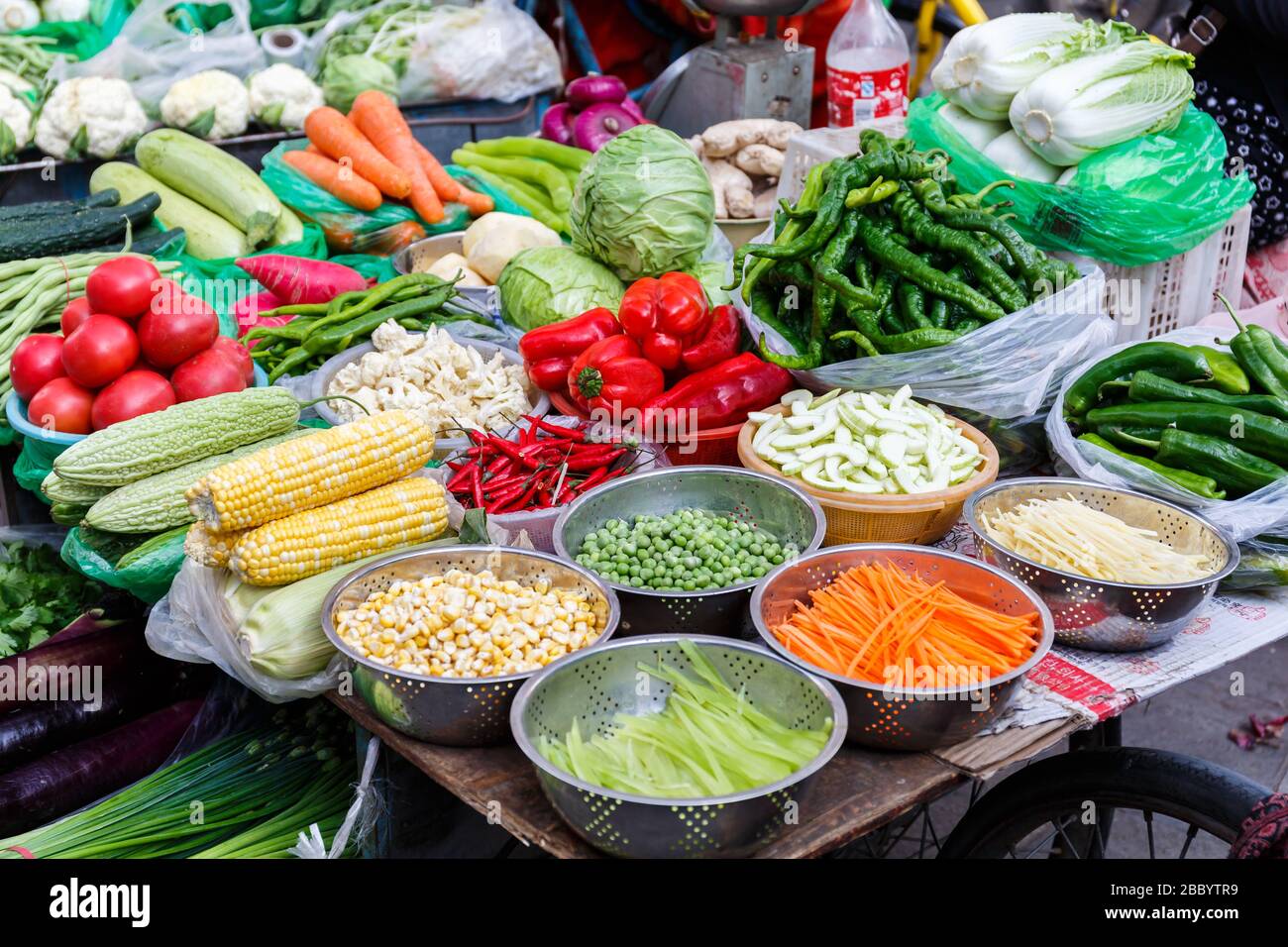 Vegetable stand at a market in Lhasa, Tibet (China, Asia). Many