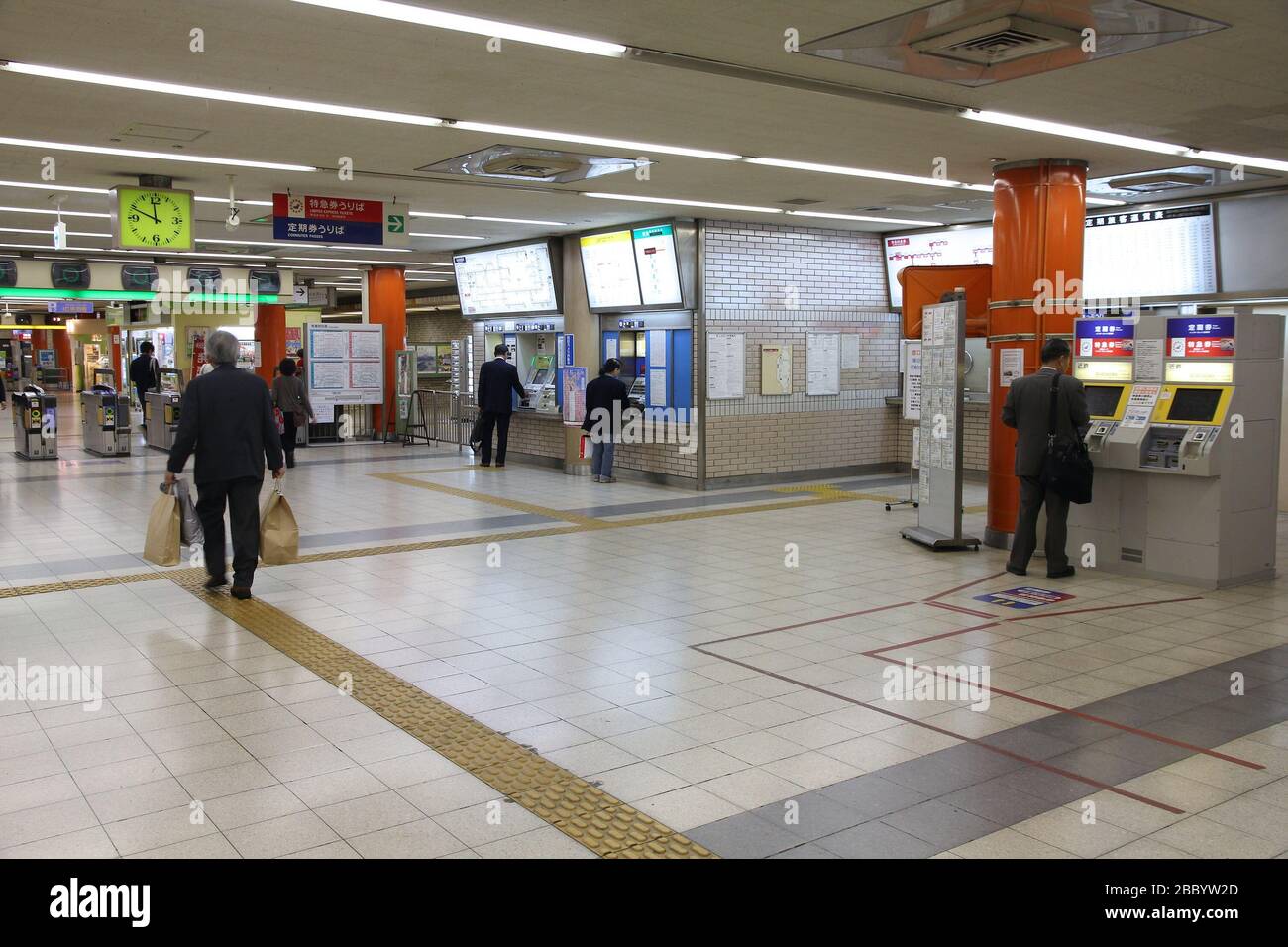 Osaka Japan April 26 12 Passengers Buy Tickets In Osaka Namba Train Station In Osaka Japan Osaka Namba Exists Since 1970 And Was Used By Aver Stock Photo Alamy