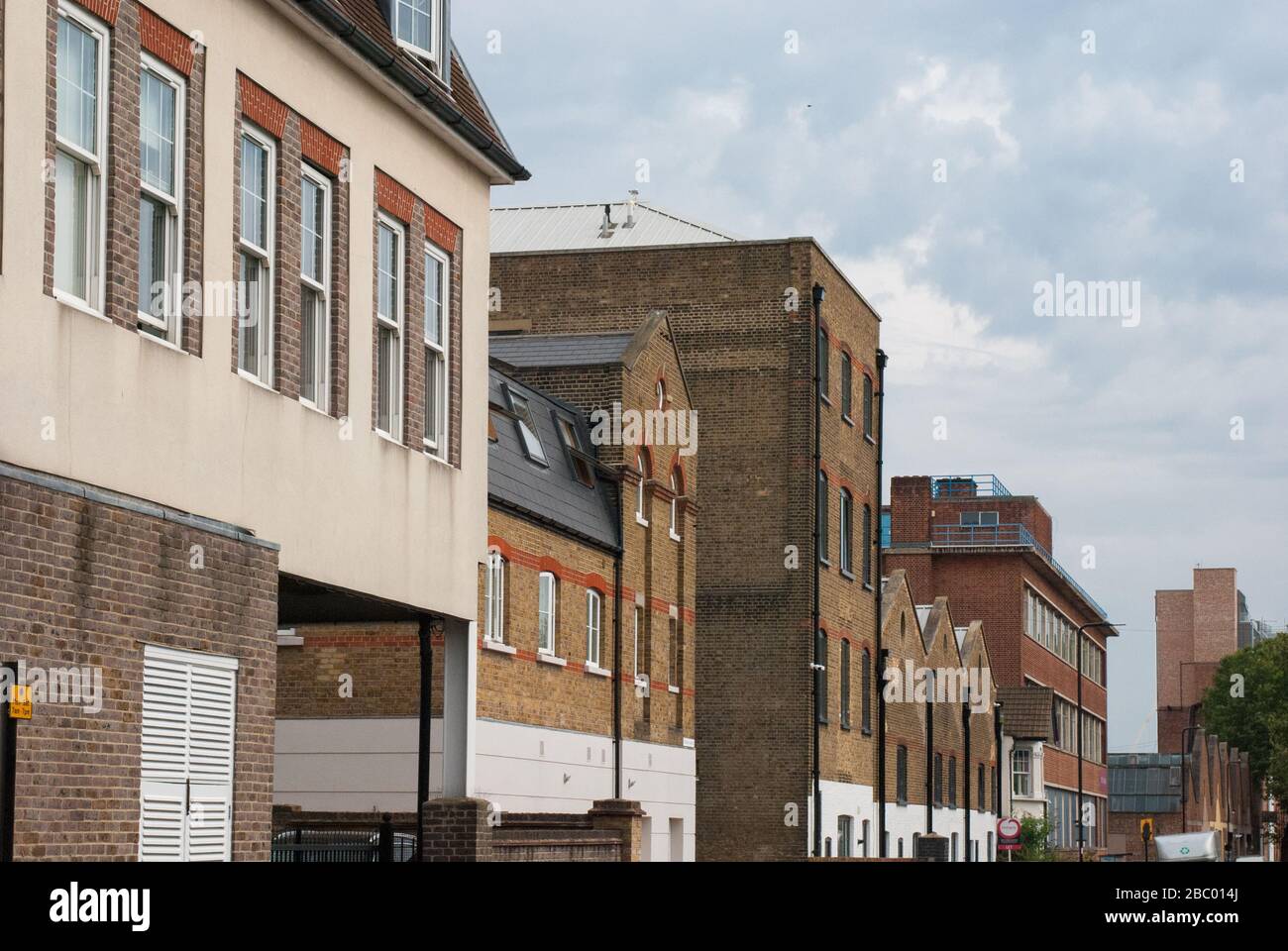 Gregory House, Stanley Gardens, East Acton, London, W3 Stock Photo Alamy