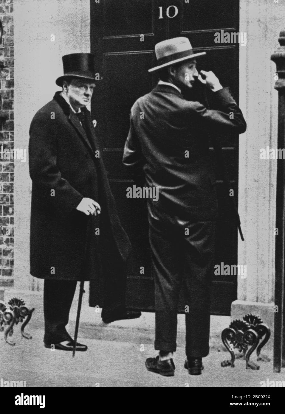 Winston Churchill with Sir Philip Cunliffe-Lister outside 10 Downing Street. May 1926. General Strike looming. Stock Photo