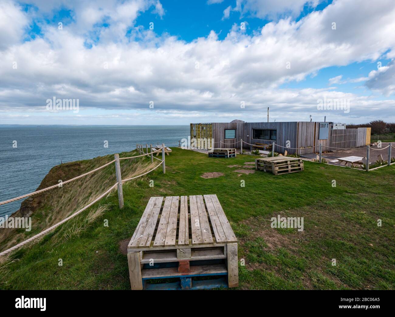 North Berwick, East Lothian, Scotland, United Kingdom. 2nd April 2020. Covid-19 Lockdown: popular visitor locations, such as the Drift clifftop cafe overlooking the Bass Rock gannet seabird colony, are shut during the Coronavirus pandemic Stock Photo