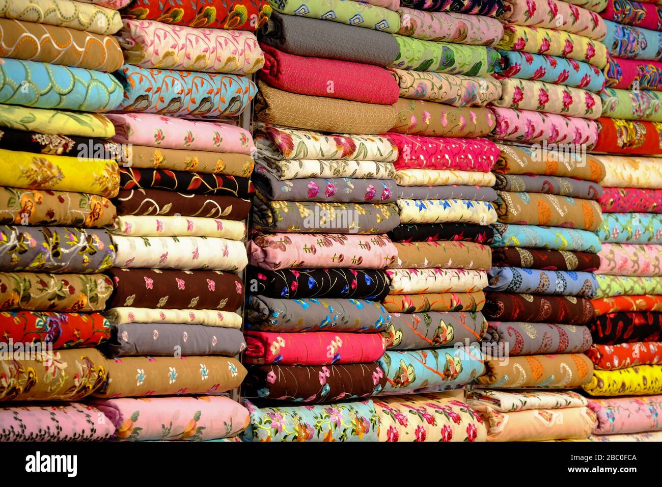 Cotton cloth hi-res stock photography and images - Alamy
