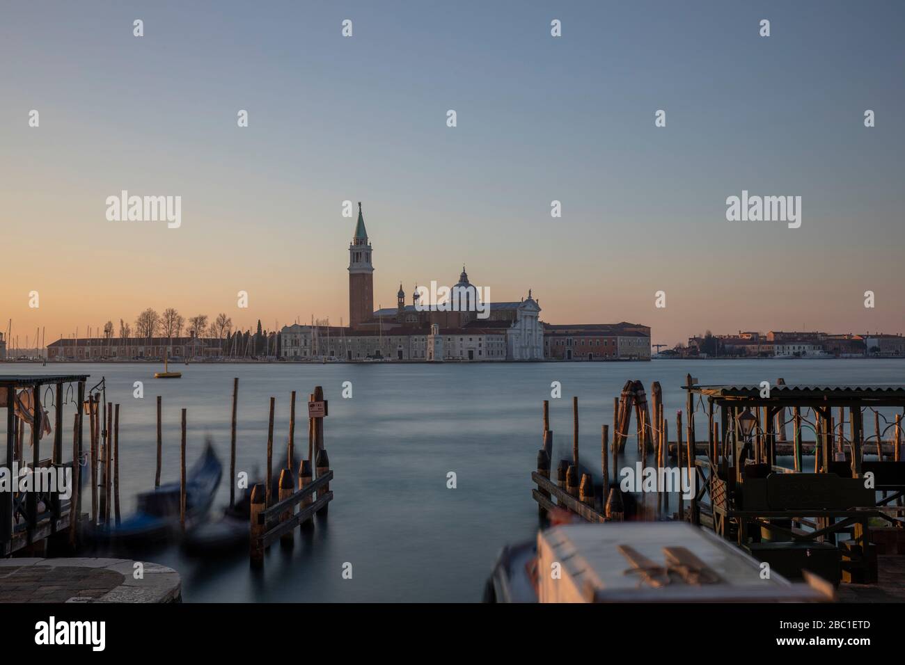 San giorgio maggiore at dusk hi-res stock photography and images - Alamy