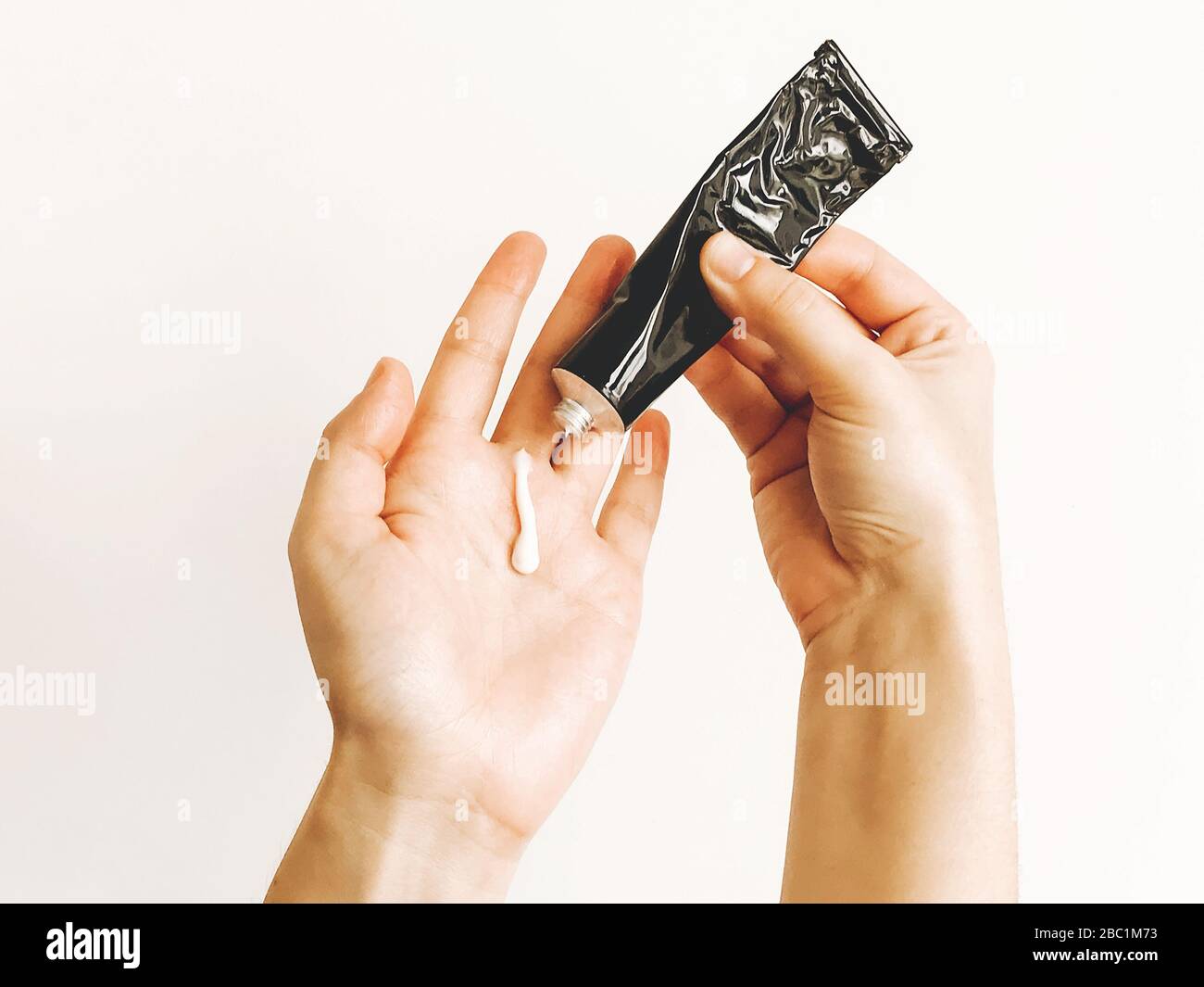 hand moisturizing treatment