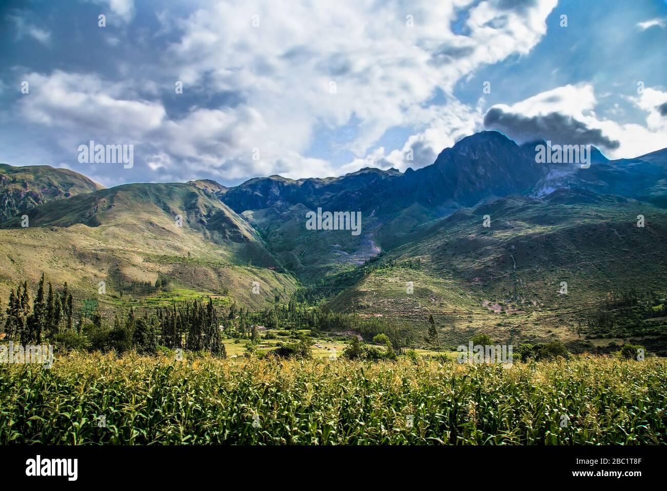 Andes Moutain Range on the Inca Trail hike to Machu Picchu  Incan City, sacred valley, Cusco region,  Peru. Stock Photo