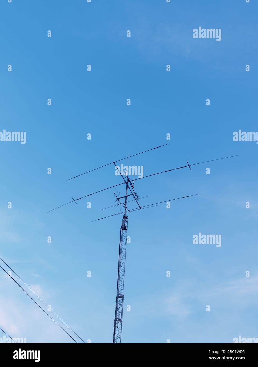 A threeelement Yagi Uda antenna used for longdistance (skywave