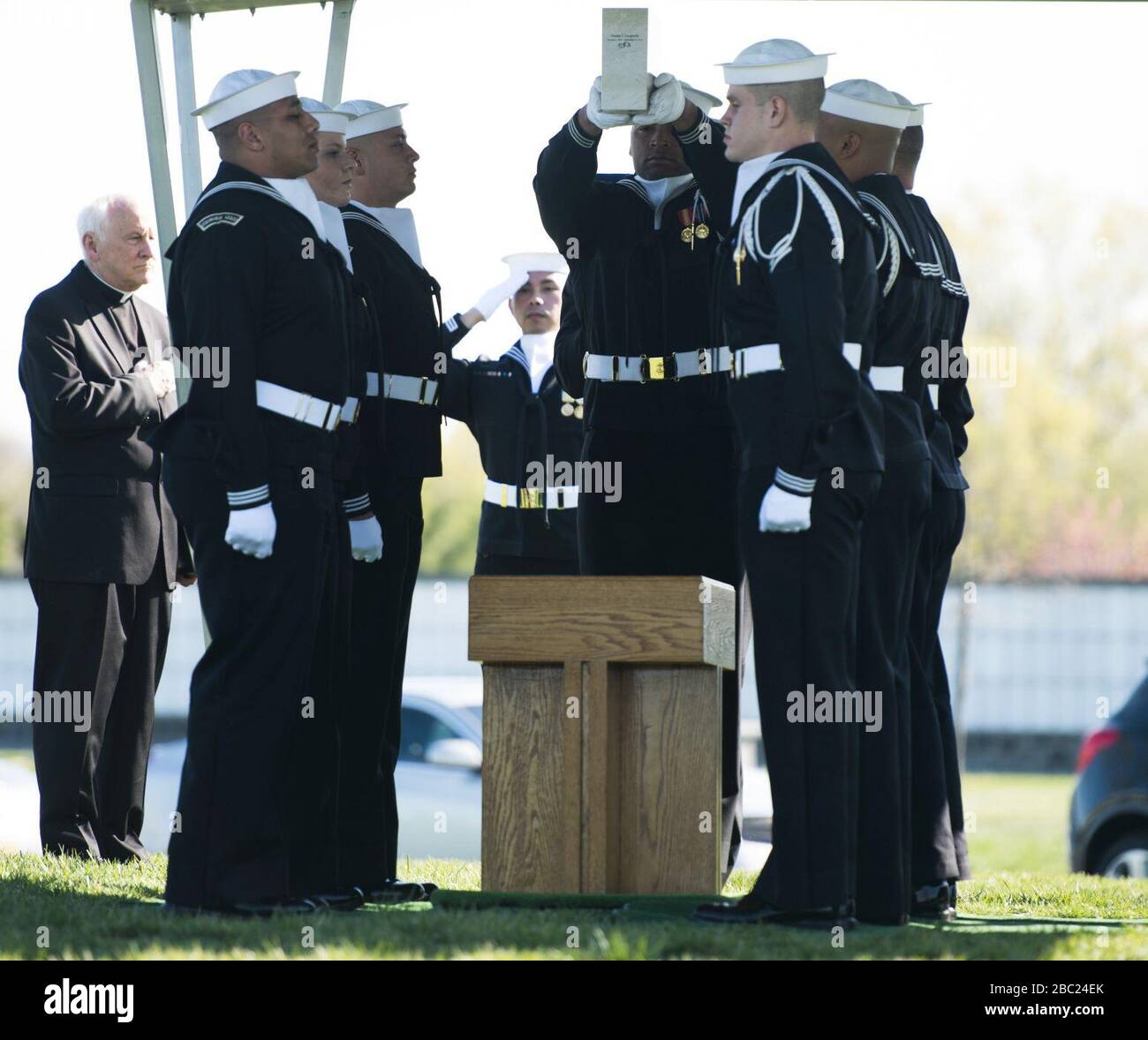 Graveside Service for U.S. Navy Petty Officer 3rd Class Charles Thomas ...
