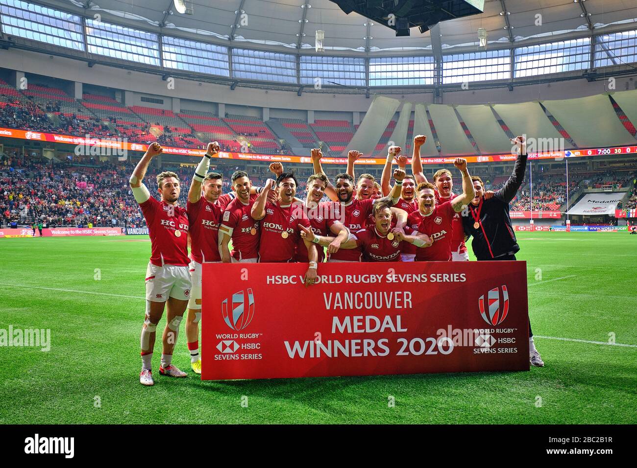 Vancouver, Canada. 8th March, 2020. Canada celebrates after defeating South Africa to win bronze during Day 2 - 2020 HSBC World Rugby Sevens Series at Stock Photo