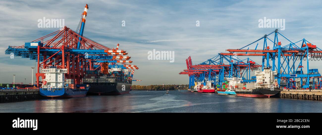 Loading unloading container ship cma hi-res stock photography and ...