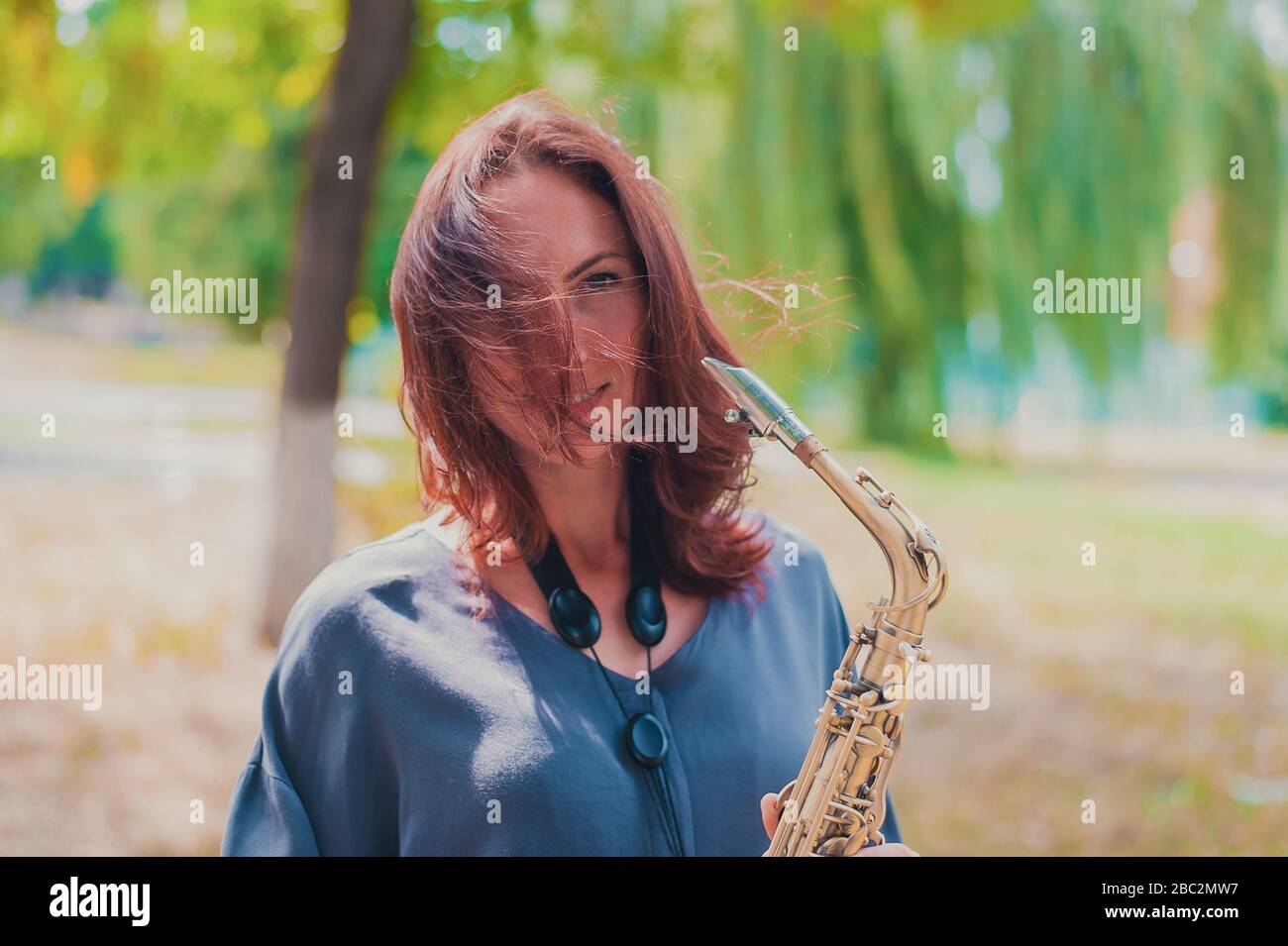 Saxophone player saxophonist hires stock photography and images Alamy