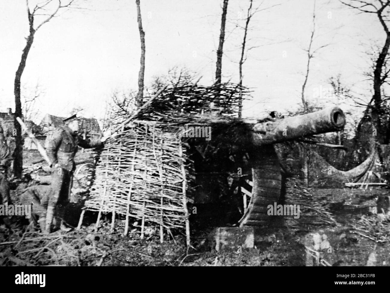 British Army camouflaged 6 inch gun during WW1 Stock Photo