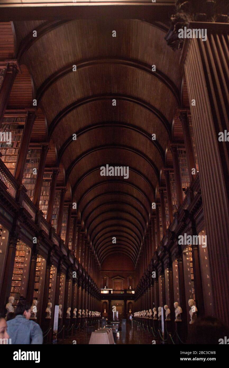 Long Room Library, Dublin, book, marble busts, wood ceiling Stock Photo