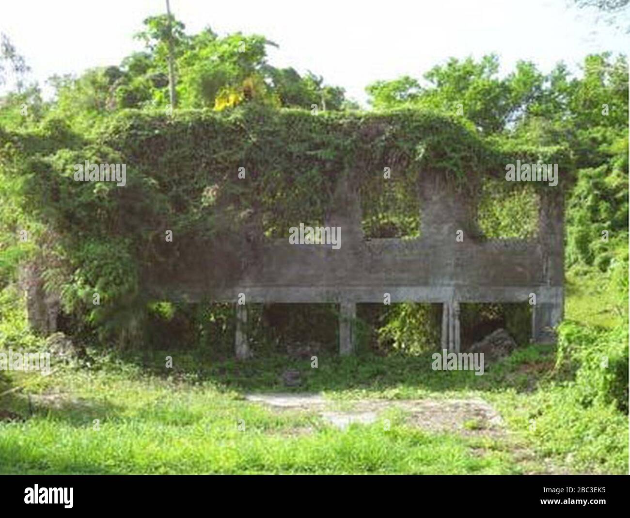 Guam Cable Station Ruins Stock Photo Alamy