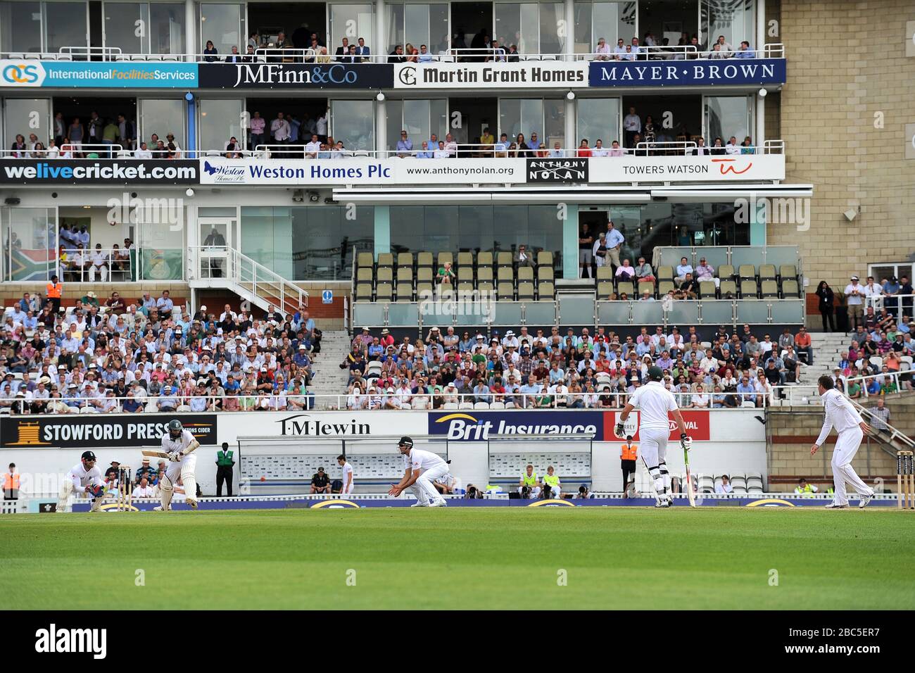 A general view of play England and South Africa at The Kia Oval Stock Photo