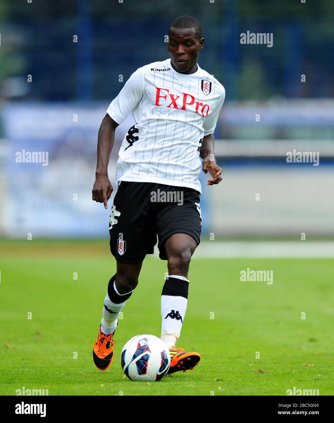 Buomesca Tue Na Bangna, Fulham Stock Photo Alamy