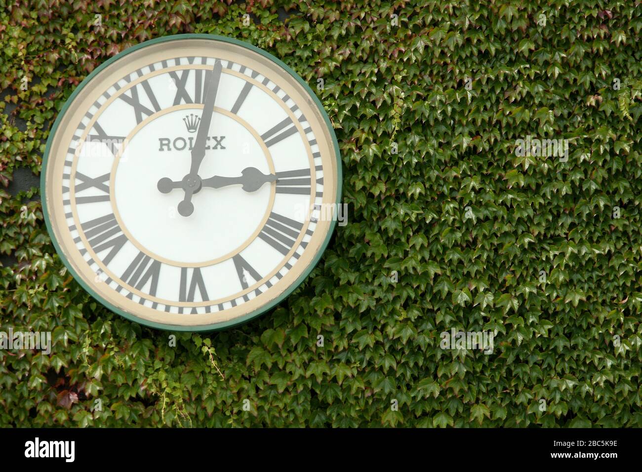 A Rolex clock at Wimbledon Stock Photo Alamy