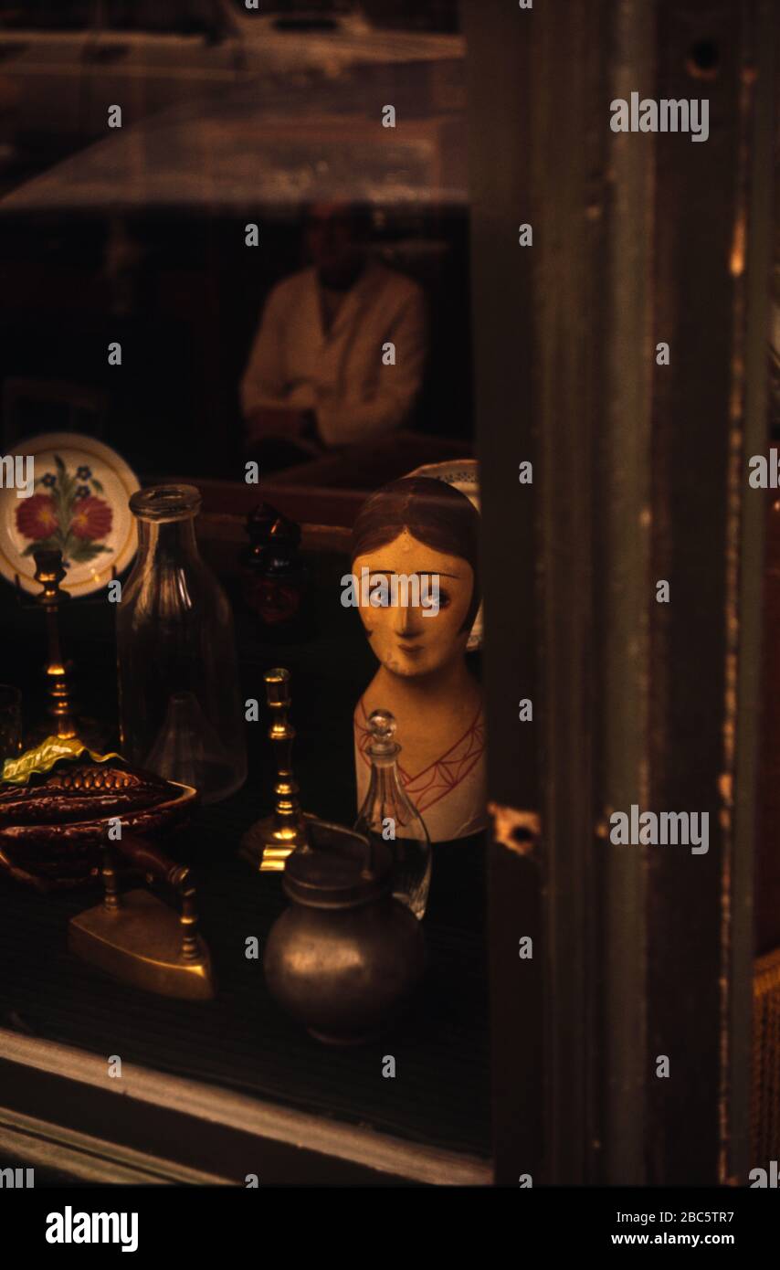 PARIS MONTMARTRE VINTAGE ANTIQUES SHOP WINDOW PARIS SHOP FRANCE