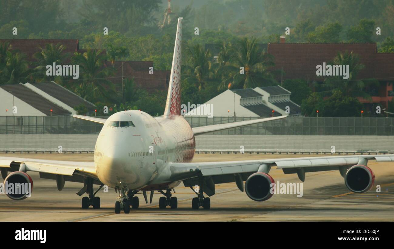 Boeing 747 photo hi-res stock photography and images - Alamy